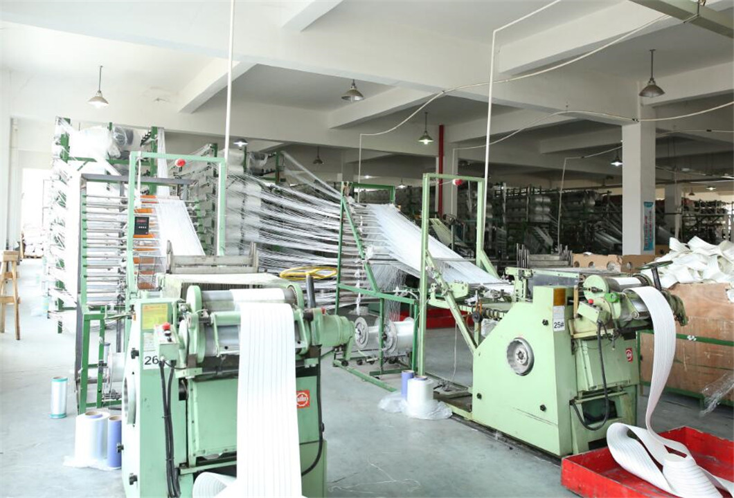 muller weaving machine 1.jpg